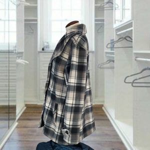 Miss Hathaway PLAID COAT